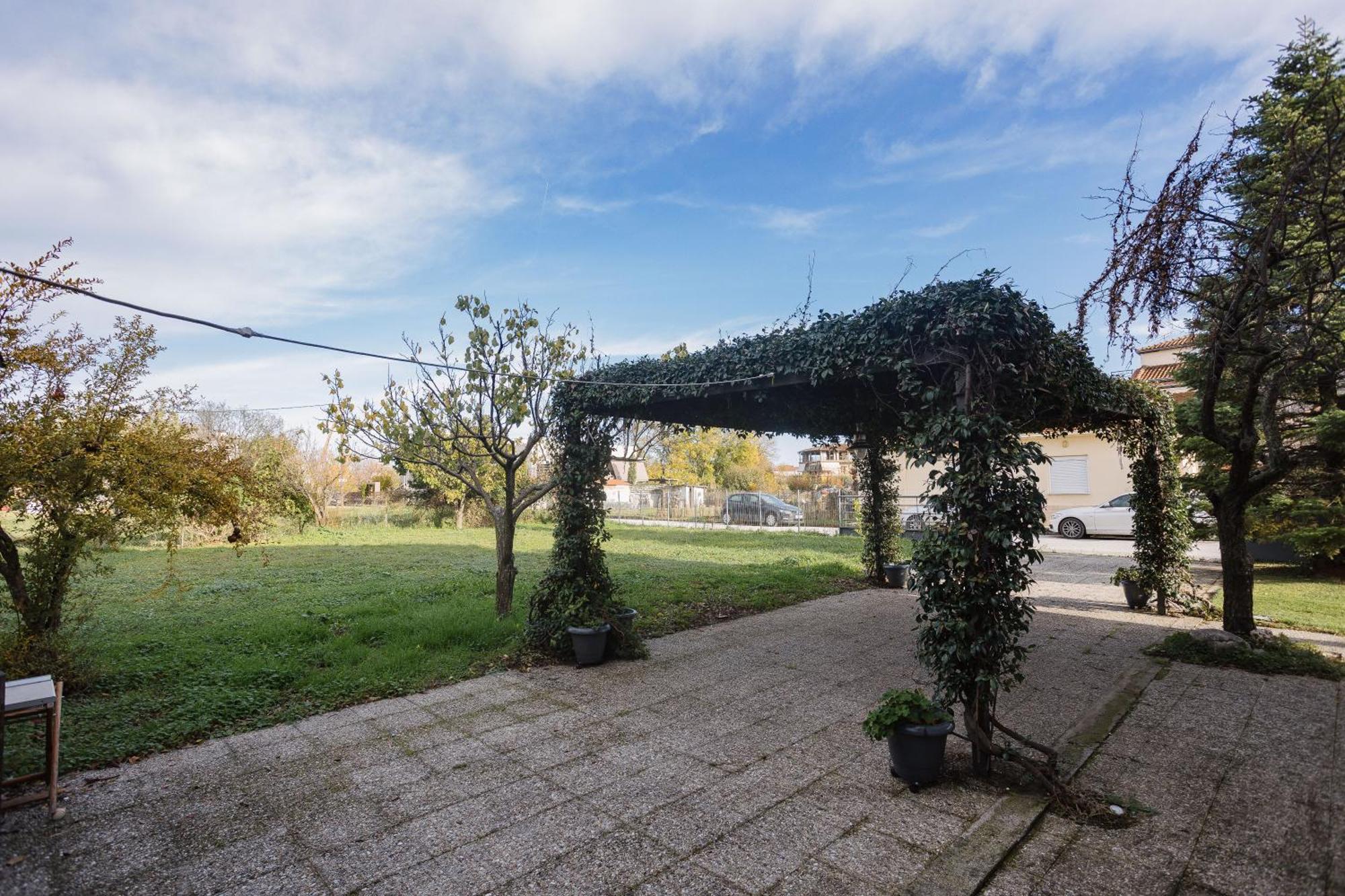 Billiard Home In Trikala Exterior foto